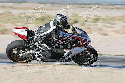 media/Oct-26-2025-Race Pace (Sun) [[c1447ca738]]/Verified/1-Turn 9 Inside (930am)/